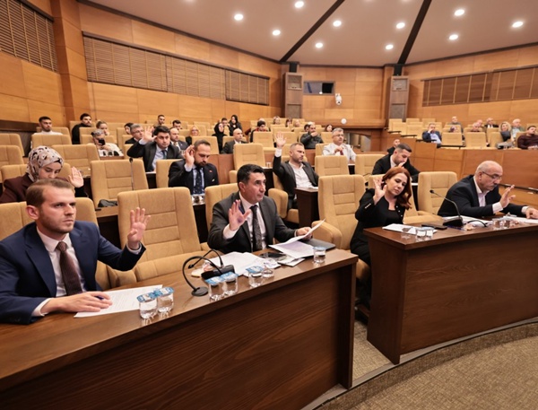 İmar ve Bütçe Komisyonları Hareketli: Silivri Meclisinde İhdas ve Plan Değişiklikleri Görüşüldü!