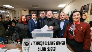 Başkan Balcıoğlu Atatürkçü Düşünce Derneği olağan kongresine katıldı