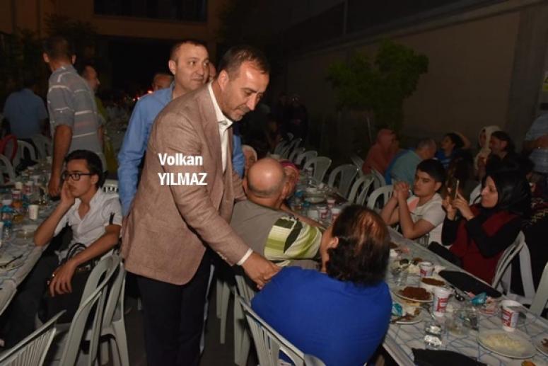 Yılmaz: Binali beye destek vermenizi istiyorum