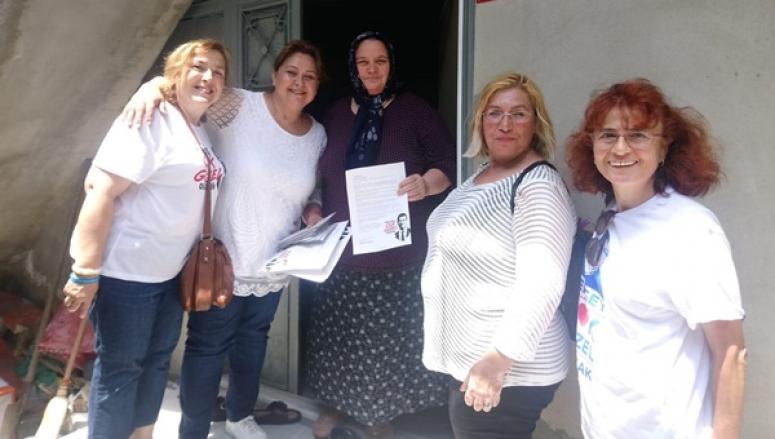 CHP'li kadınlardan Kavaklı'da İmamoğlu çalışması