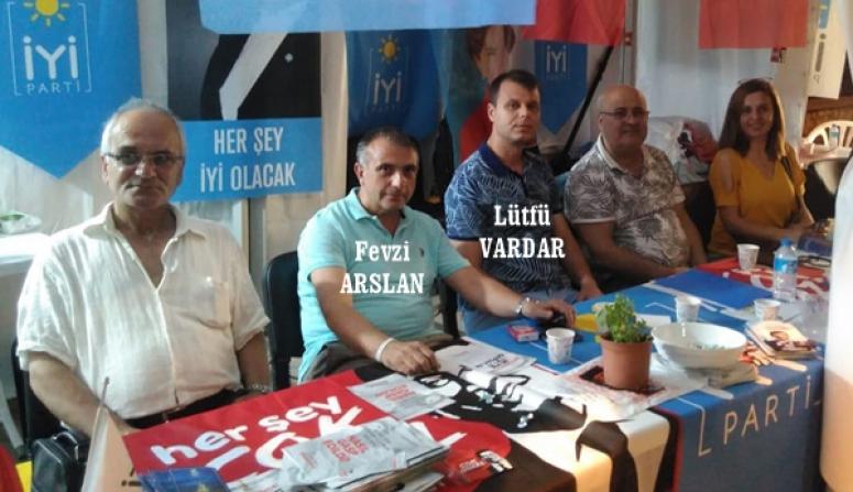 Vardar ve Arslan'dan İYİ Parti'nin çadırına ziyaret
