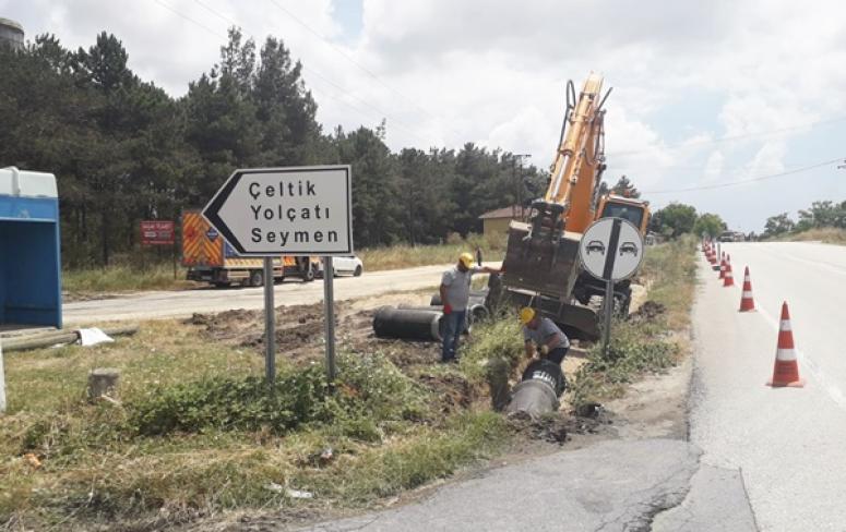 Yolçatı girişine geometrik düzenleme