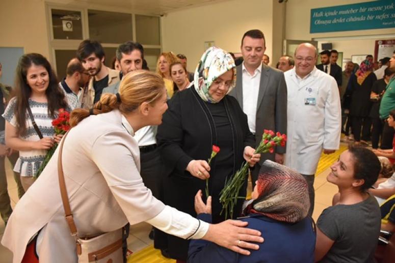 Bakan Selçuk'tan Silivri'de hastane ziyareti