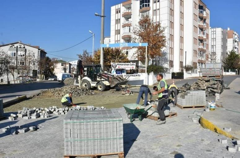 Mimar Sinan'da Kilit Parke Taşı Döşeme Çalışması