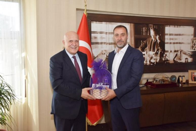 Bayburt Belediye Başkanı Pekmezci'den Başkan Yılmaz'a Ziyaret