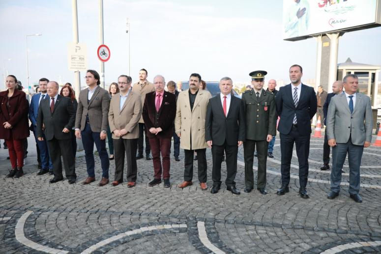 Silivri'de Öğretmenler Günü Kutlandı