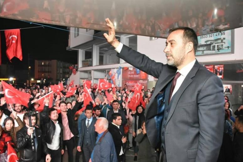 Silivri'ye yeni Belediye Başkanı: Volkan Yılmaz!